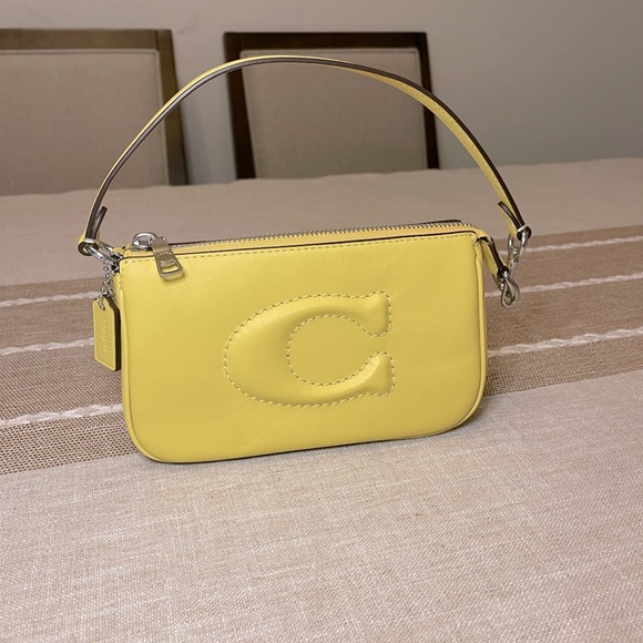 NWT Coach Nolita 19 Wristlet Purse - Picture 7 of 9